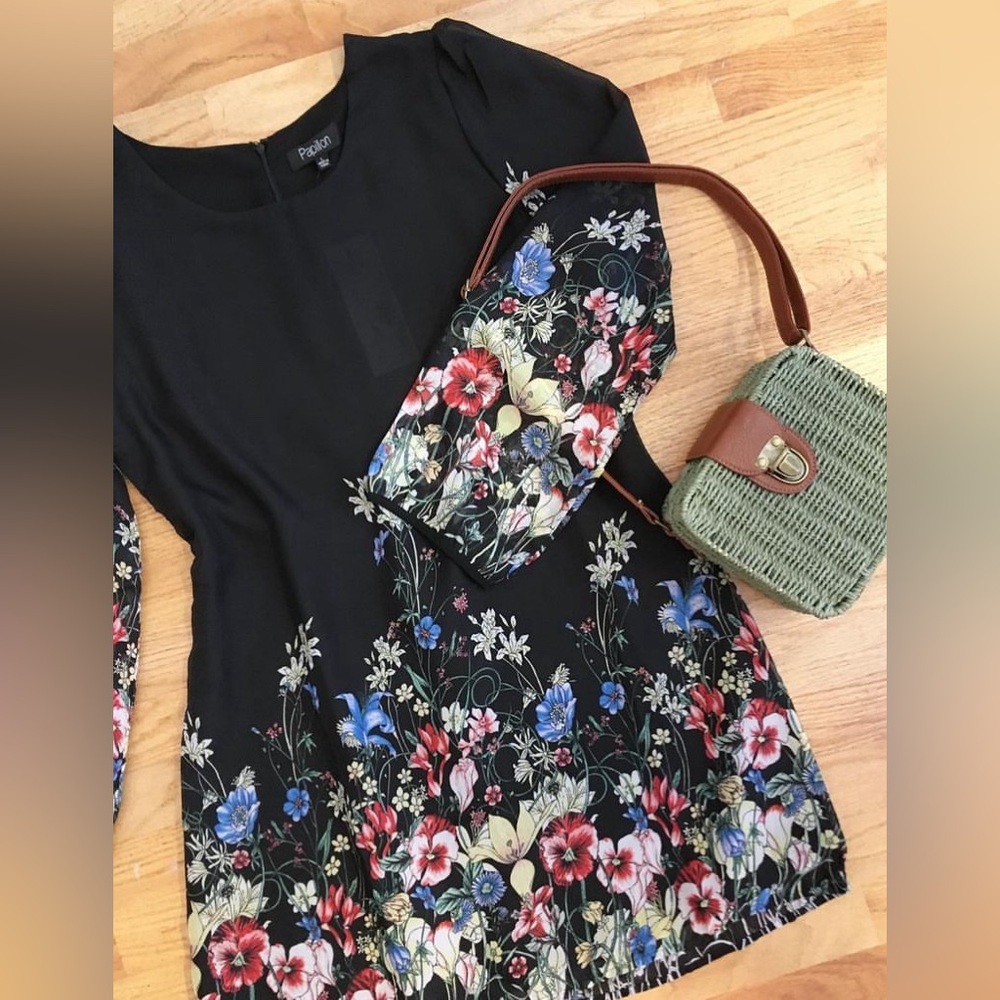 Beautiful Floral Papillon Dress